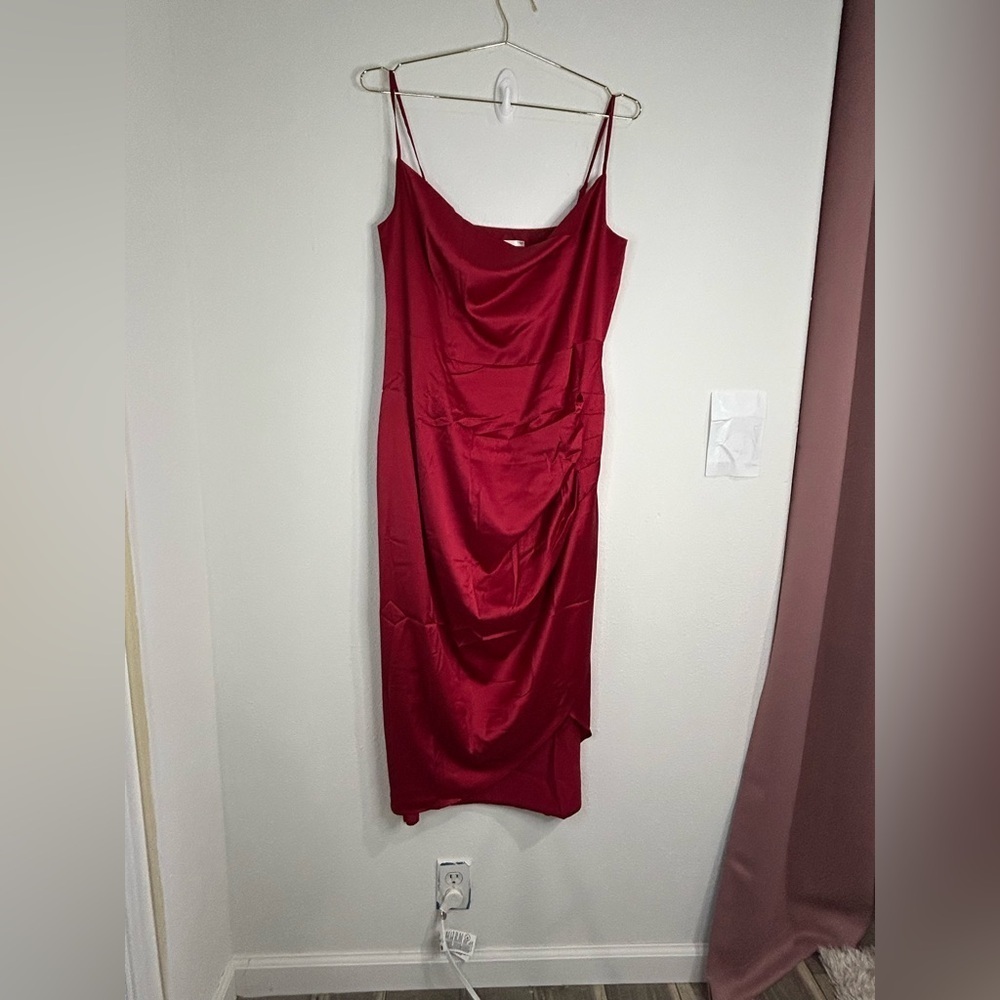 Unbranded Red Satin Cowl Neck Slip Dress - Size 2X